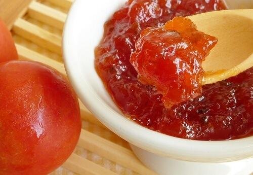 Marmelade solltest du zum Frühstück vermeiden