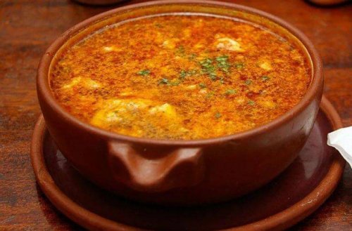 Spanische Knoblauchsuppe: ein leckeres, gesundes Rezept