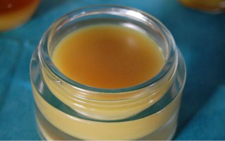 Selbstgemachte Make-up Entferner: Bienenwachs