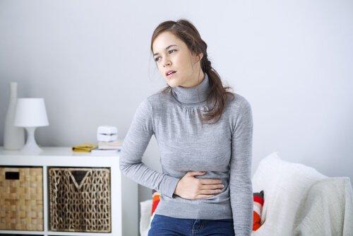 Säureüberschuss kann auch ein Grund für trockene Haut sein