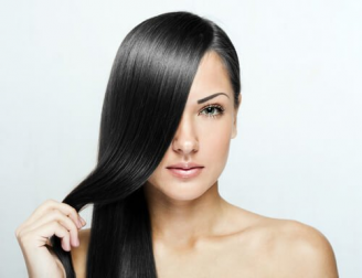 Das hilft gegen Strubbelhaare und Frizz