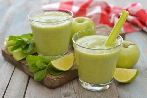 Kohl, Apfel und Zitrone