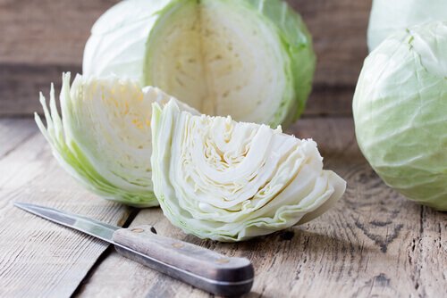 Verschiedene Soten Kohl können Auslöser für Körpergeruch sein.