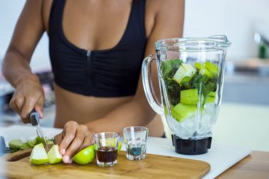 Leckere Smoothies: 5 Varianten zur Entgiftung
