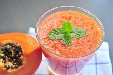 Papaya gegen Blähungen