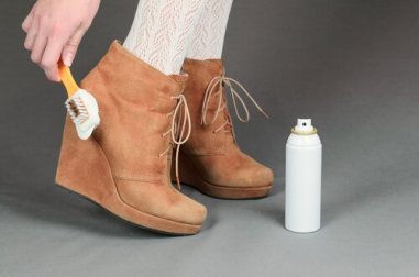Reinigung verschiedener Arten von Schuhen