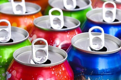 Softdrinks schädigen die Nieren