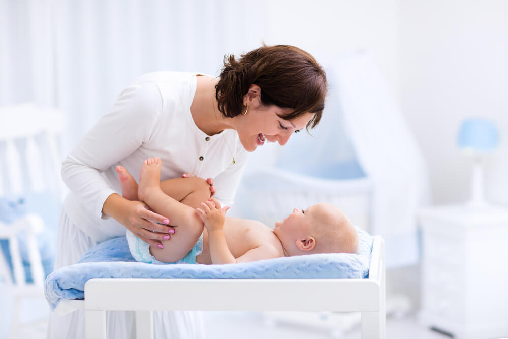 Was mache ich mit der Vorhaut meines männlichen Babys?