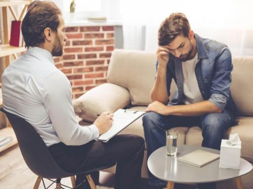 Emotional verzweifelten Menschen hilft es, sich Dinge von der Seele zu Reden