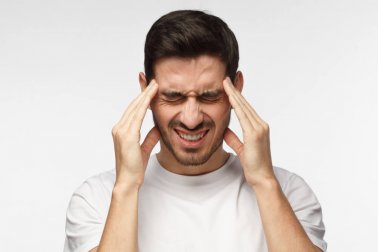 Spannungskopfschmerz mit diesen 5 Naturheilmitteln reduzieren