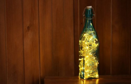 Flasche als Tischdeko