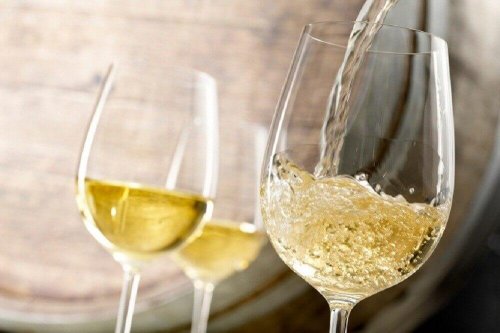 Weißwein im Glas