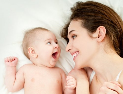 Erstlingsmutter mit Baby