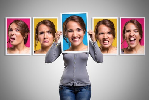 Frau mit verschiedenen Gesichtsausdrücken