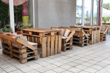 Recycling: 8 Möbel zum Selbermachen