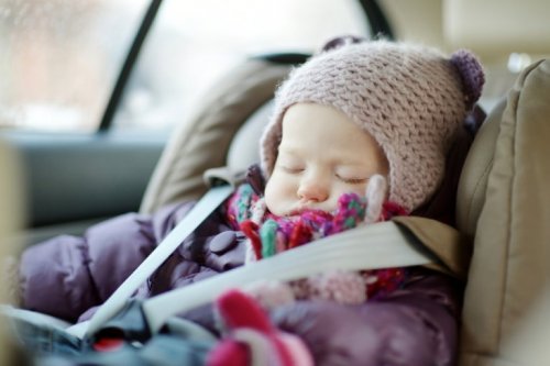 Warum schlafen Babys im Autositz schnell ein?