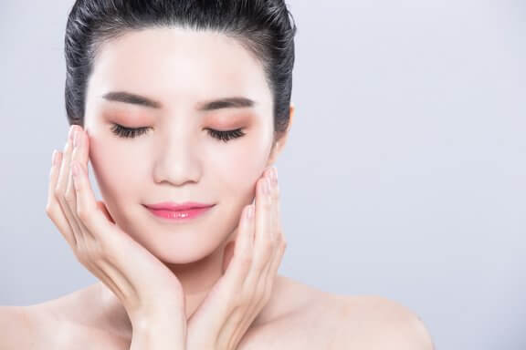 Was kann ich tun für dichte Wimpern?