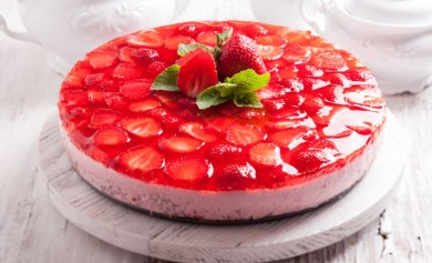 Erdbeerkuchen mit Sahne ohne Zucker
