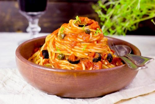 Pasta alla Puttanesca stammt aus Neapel
