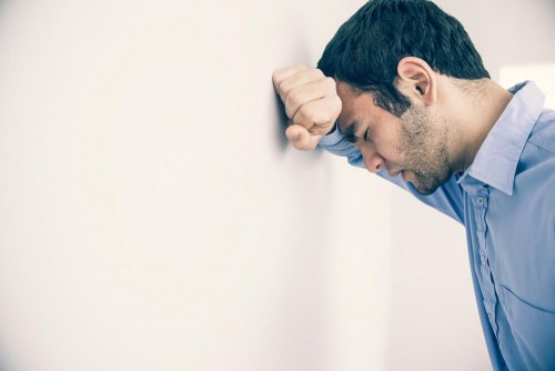 Männer leiden nach einer Trennung unter verletztem Stolz