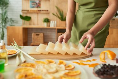Schöne und aromatische Glycerinseifen selber machen