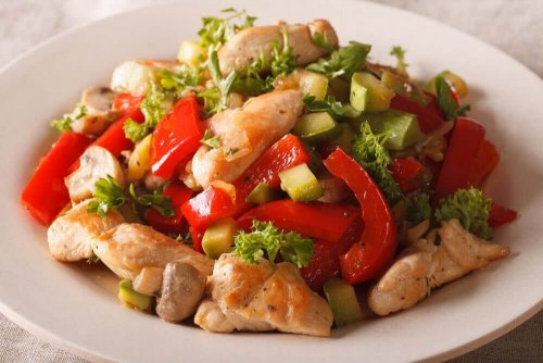 Hühnersalat - mit Gemüse