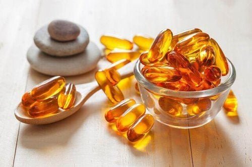 Vitamin C ist als Nahrungsergänzungsmittel in Kapselform erhältlich