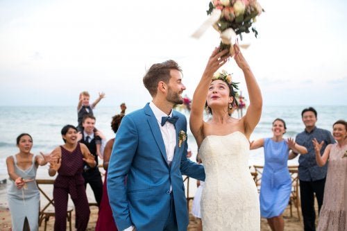 Trauzeugen für die Hochzeit: Wie viele braucht ihr?