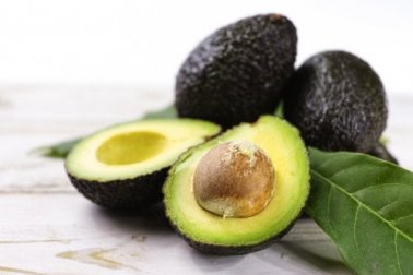 3 gesunde Rezepte mit Avocado