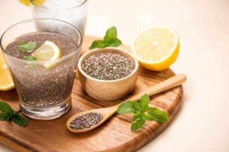 Pflanzliche Lebensmittel mit Omega 3: Chiasamen