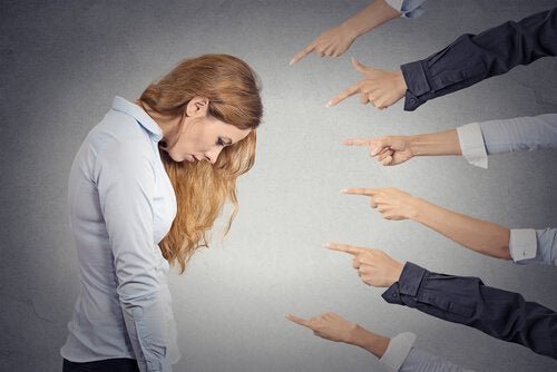 Narzissmus in der Beziehung: der selbstbezogene Mensch kennt keine Grenzen