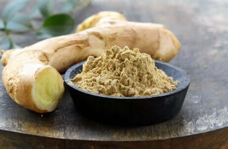 Ingwer, Kurkuma und Knoblauch gegen Schnarchen
