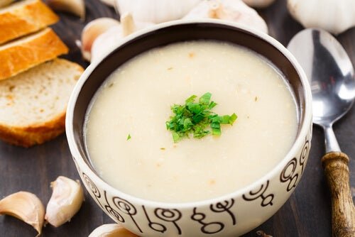 Vegane Knoblauchsuppe