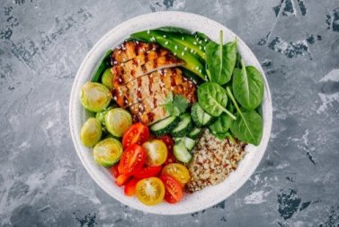 Kalorienarmes Abendessen: 3 Rezepte mit weniger als 300 Kalorien