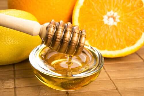 Bienenhonig und Orange