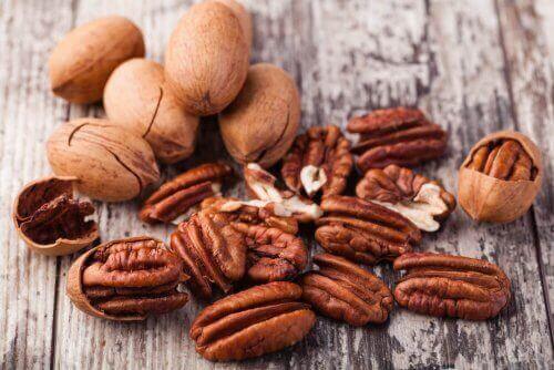 Nüsse zur Verbesserung der Ernährungsweise