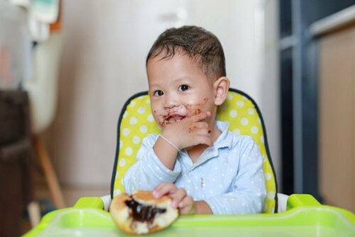 Gesunde Lebensmittel für kleine Kinder