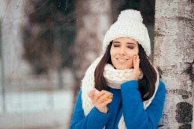 Fettige Haut im Winter: Was hilft dagegen?