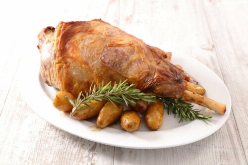 Traditionelles Rezept für Lammbraten auf Rioja-Art