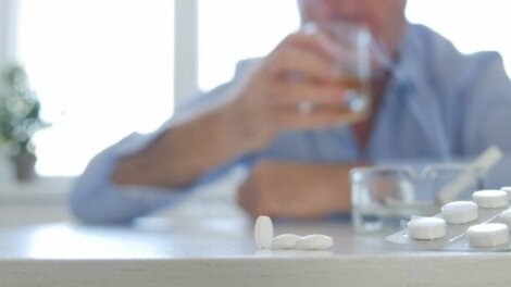 Leberstoffwechsel: Antibiotika und Alkohol