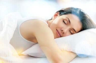 Ausreichend Schlaf gegen Kreuzschmerzen