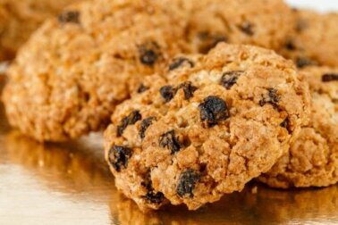 Leckere und gesunde Hafercookies mit Rosinen zum selbermachen!