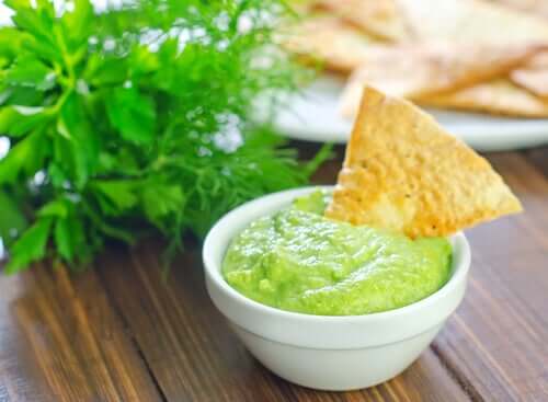 Scharfer Avocado-Dip