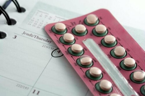 Hormone gegen Intermenstrualschmerz
