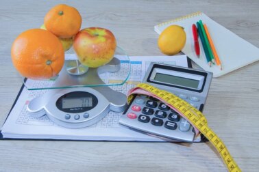 Wie wirkt sich Obst auf das Körpergewicht aus?