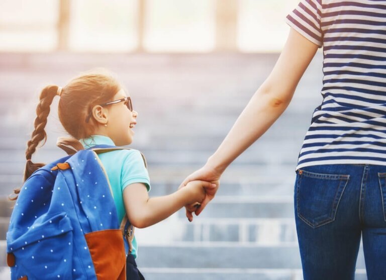 Schulwechsel: Wie kann ich meinem Kind helfen?