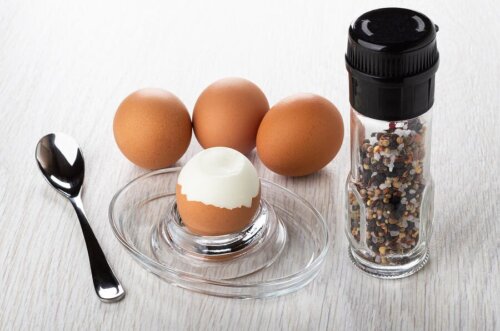 ein gesundheitsbewusstes Frühstück mit Ei