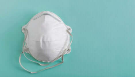 Tragen einer Maske