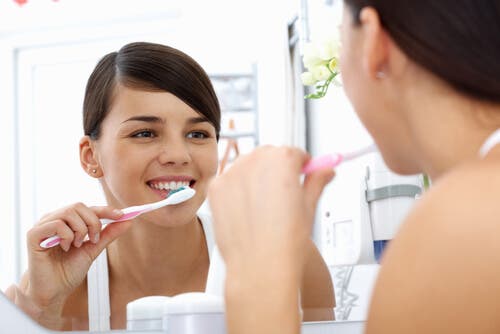 Bakterien im Mund: Mundhygiene ist wichtig!