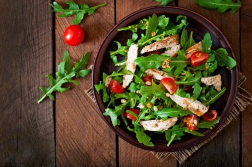 Salat mit Cherrytomaten